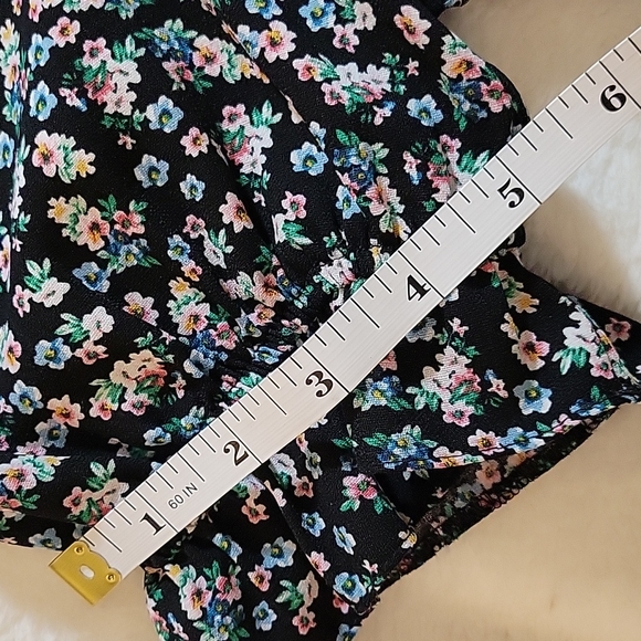 💥 ASSORTED COLOR OF DAISIES TOP BY TOPSHOP 💥 - Picture 12 of 12